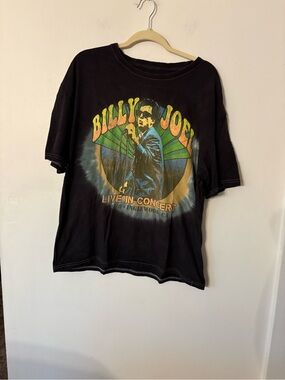 Vintage-Style Black Billy Joel Short Sleeve Concert Tee